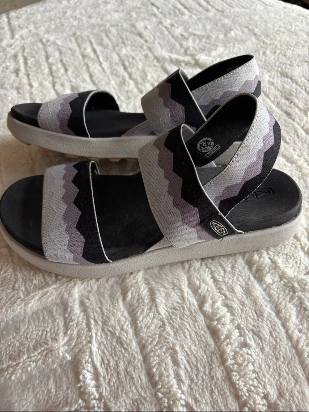 KEEN‎ Elle Backstrap sandals mountain sunset 7.5 Gray Platform hiking walking